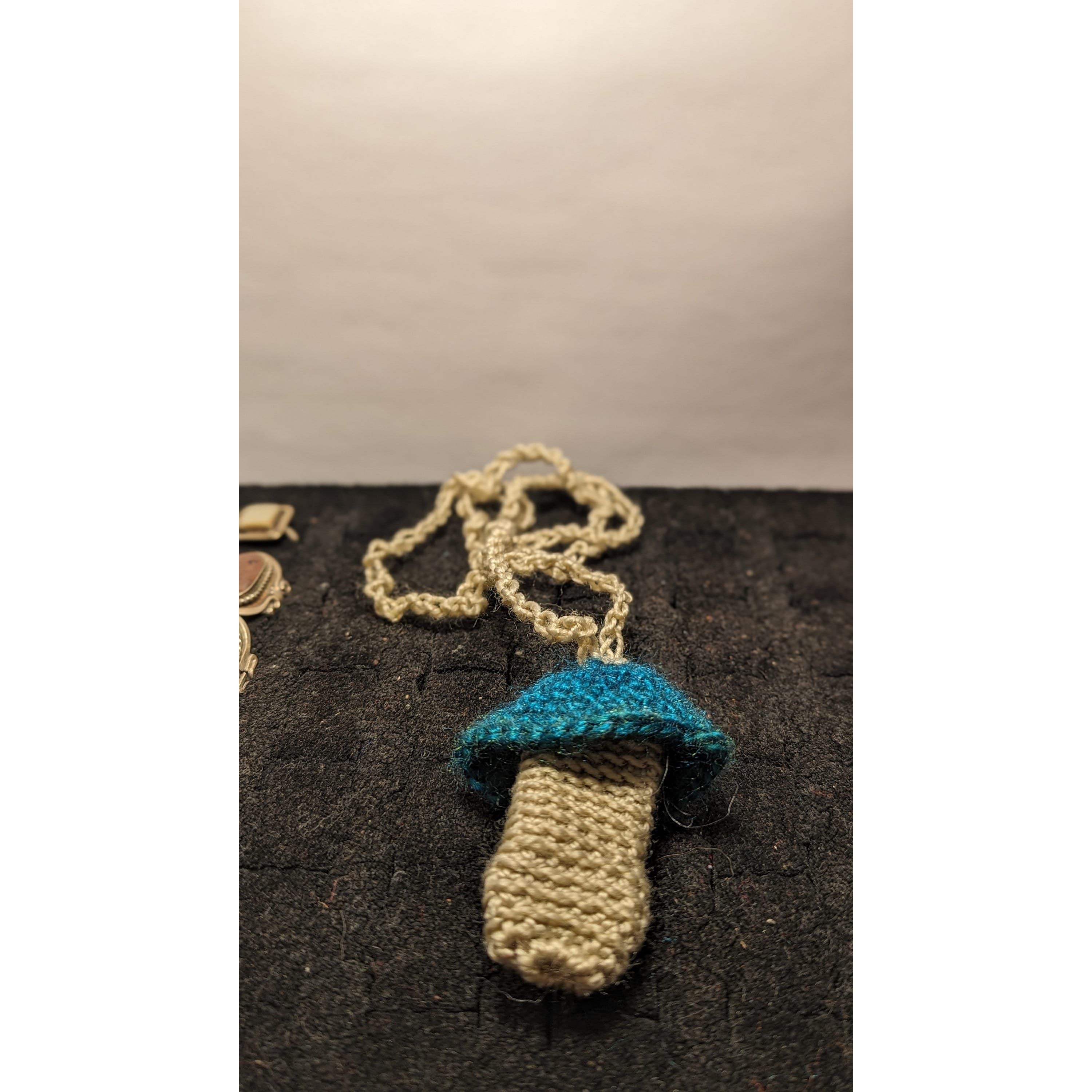 Porte-briquet en forme de champignon au crochet 